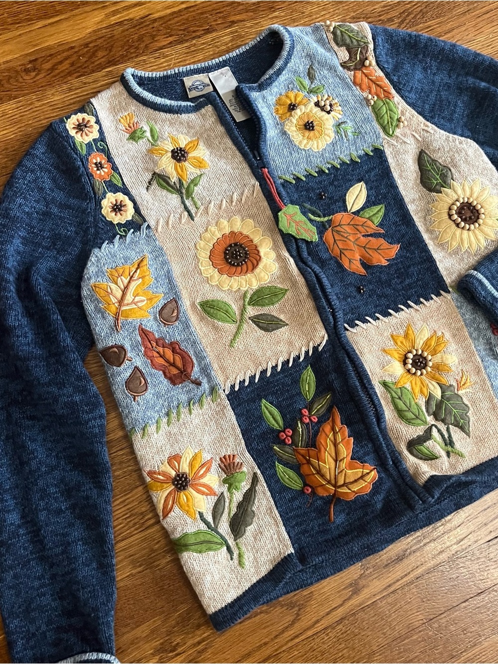 Vtg y2k Fall cardigan sweater patchwork S cottage grandma teacher